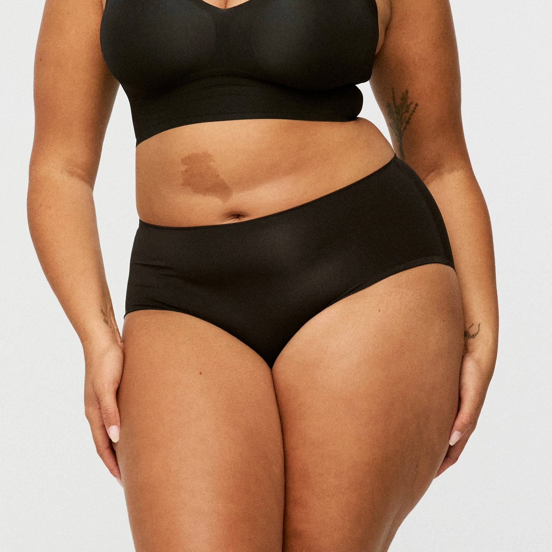 BioFlex™ Ultra Seamless Mid Brief - Image 5