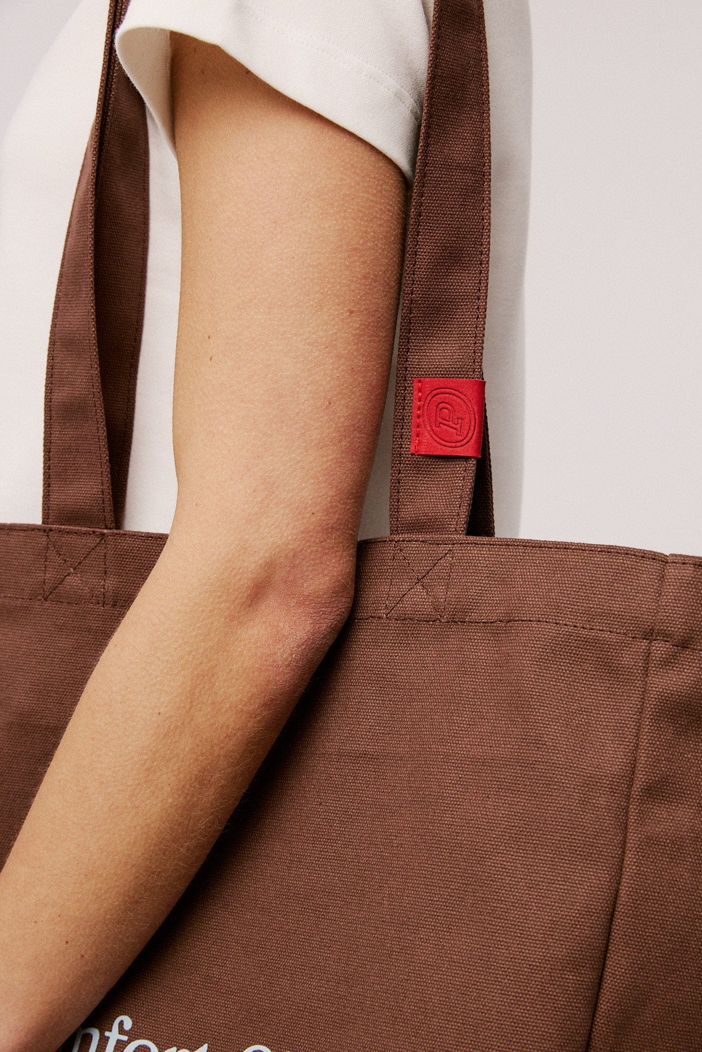 (Special) Comfort Club Tote Bag - Image 6