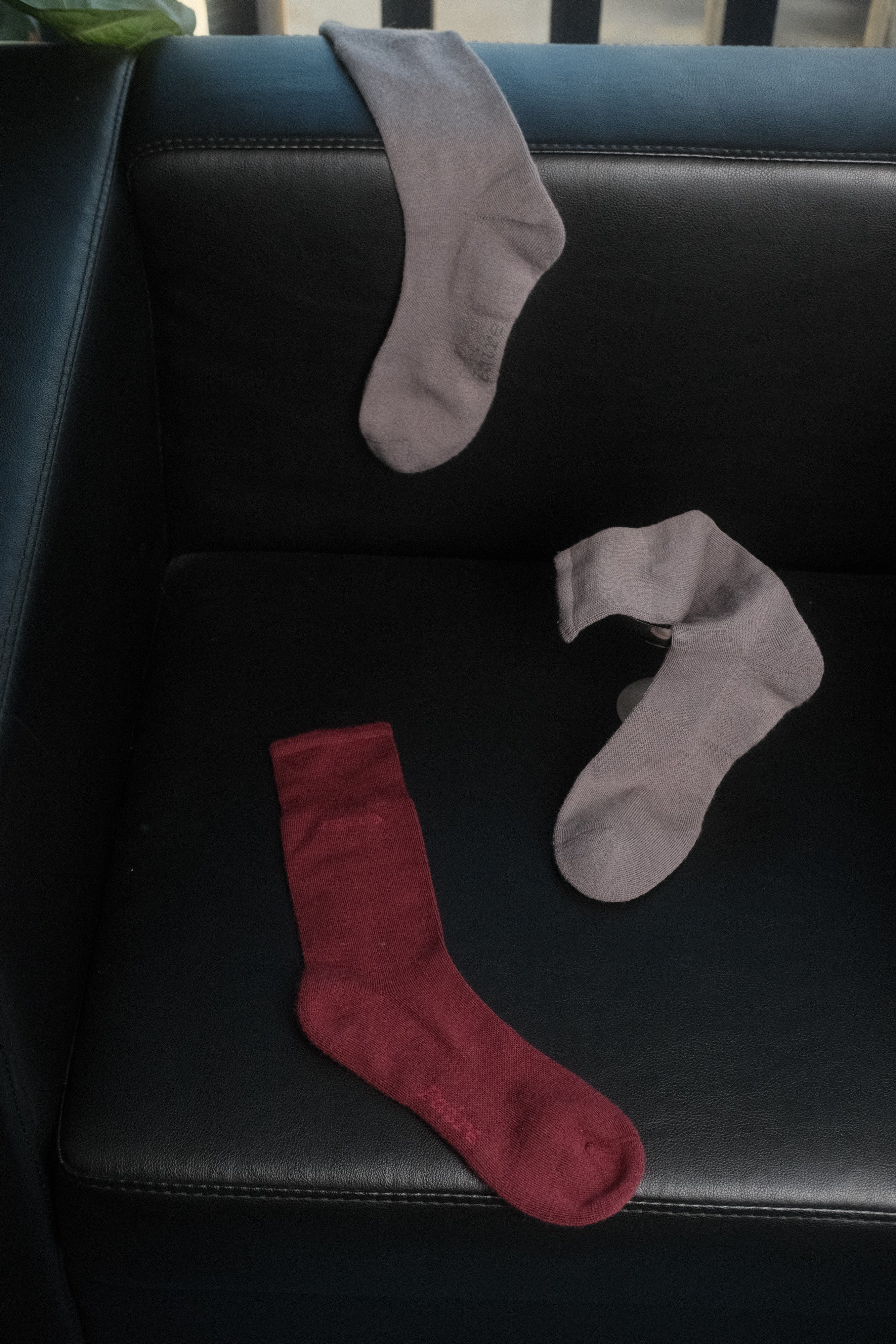 Cashmere-Merino Crew Sock - Image 20