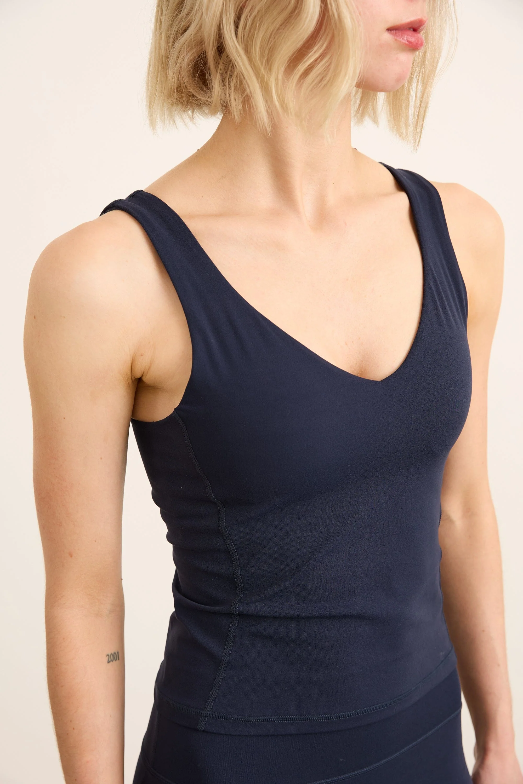 Women's BioFlex™ Waist-Length Tank Top - Image 16