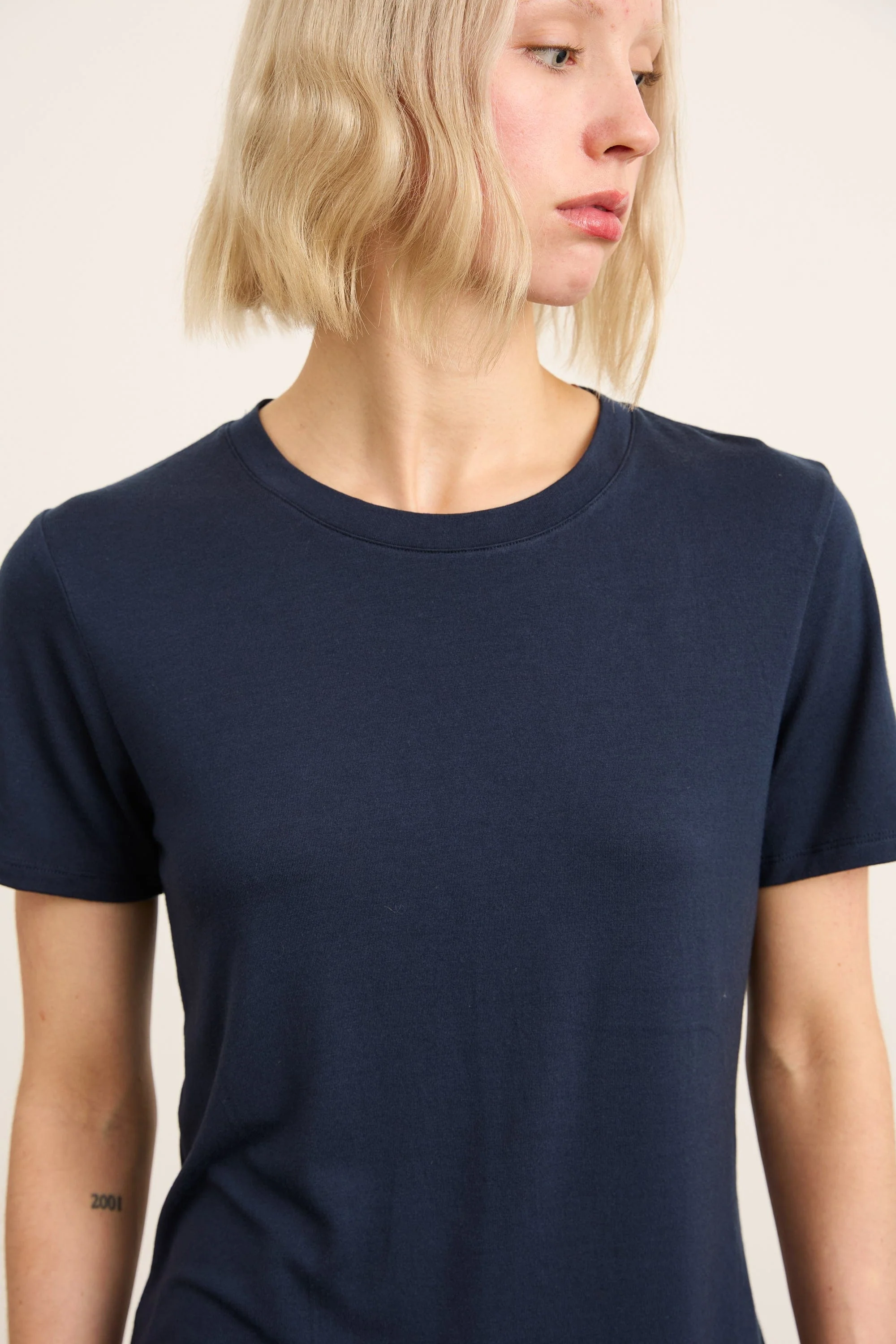 Women's BreezeBlend™ Crew neck T-shirt - Image 13