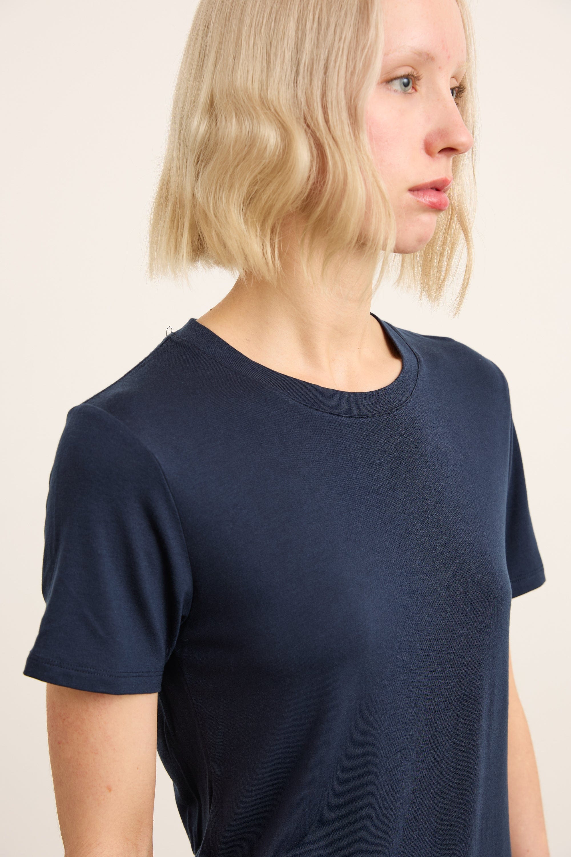 Women's BreezeBlend™ Crew neck T-shirt - Image 20