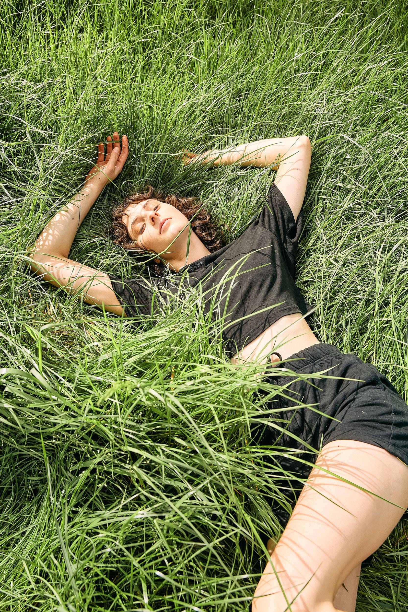 Women's BreezeBlend™ Cropped T-shirt - Image 22