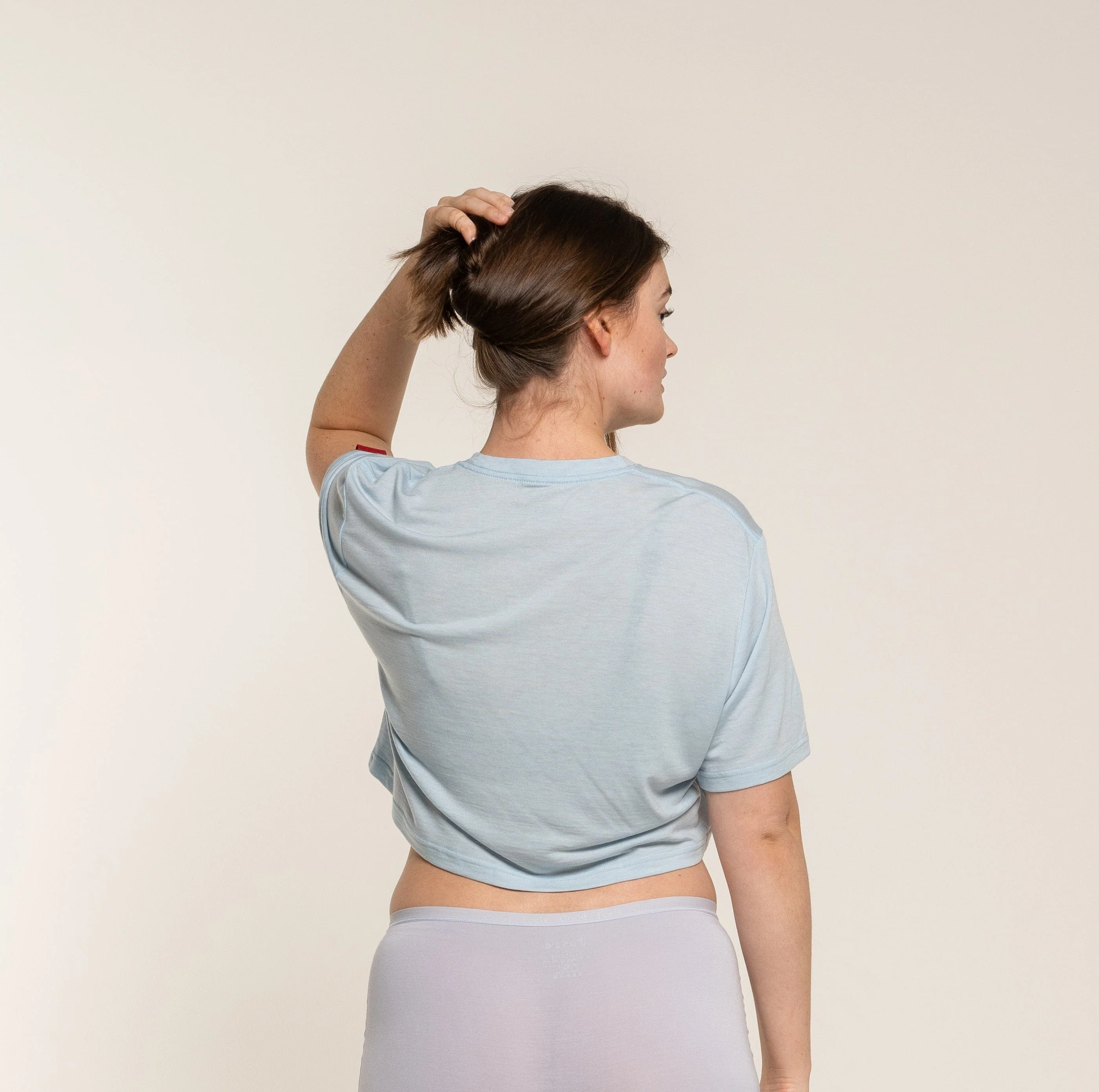 Women's BreezeBlend™ Cropped T-shirt - Image 39