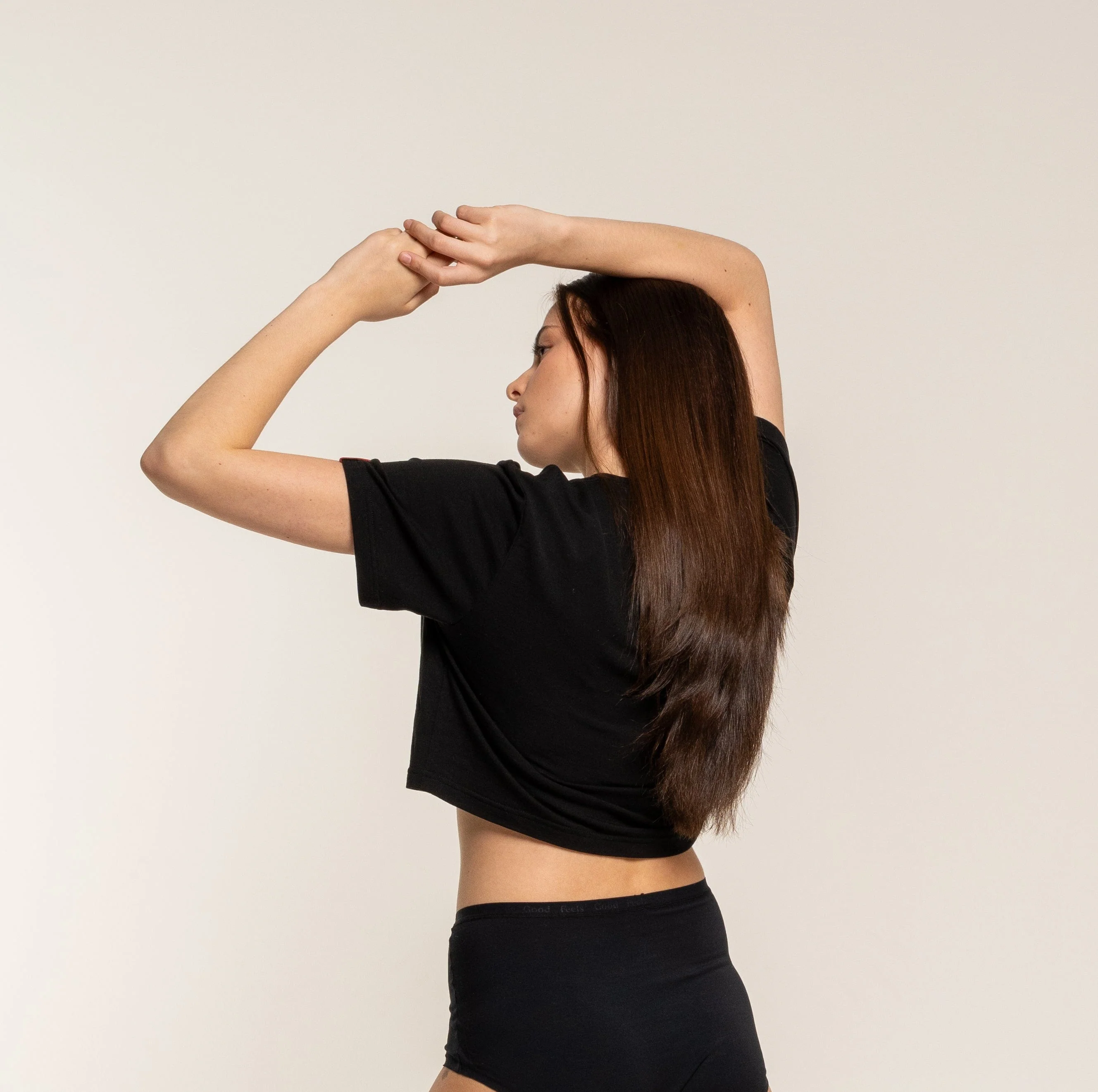 Women's BreezeBlend™ Cropped T-shirt - Image 43