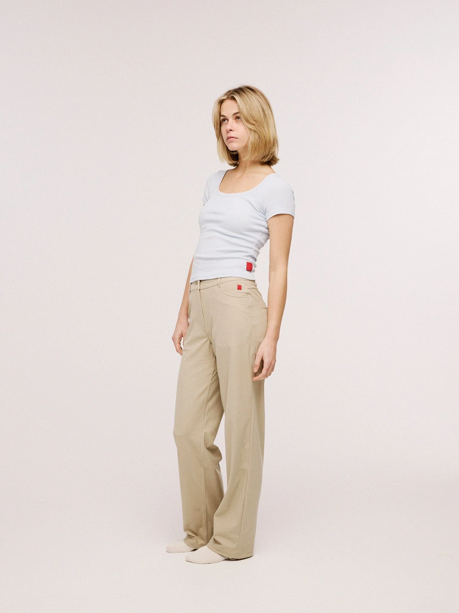 Women's Organic Cotton Ribbed T-shirt - Image 29