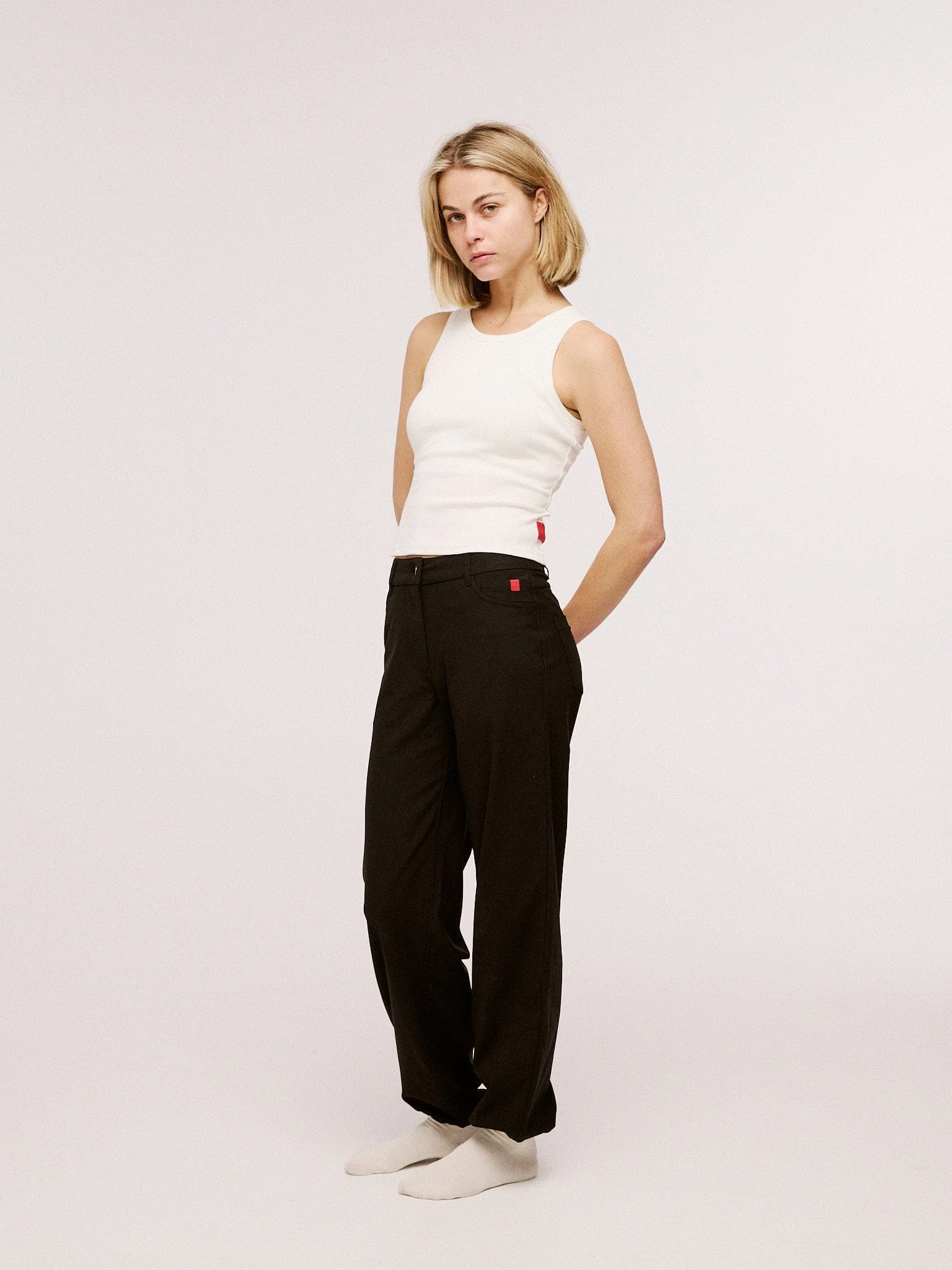 Women's Organic Cotton Ribbed Tank Top - Image 10